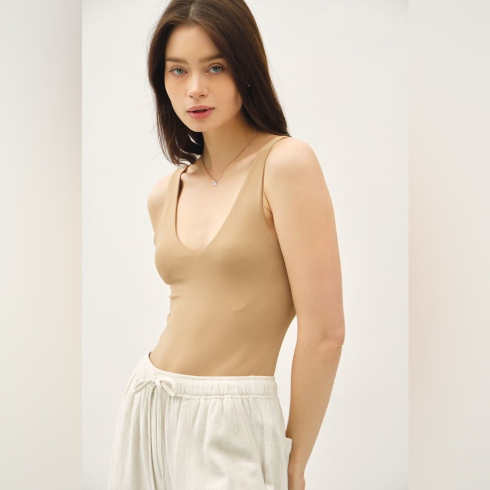 319B-TAUPE. V-Neck Double Layer Bodysuit